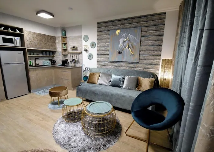 Luxury Suite On Lev Eilat With Balcony And Jacuzzi